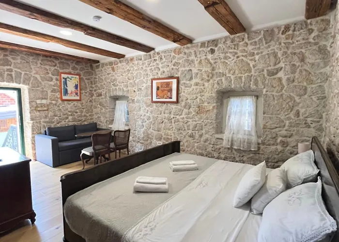 Luca Hébergement de vacances Klobuk