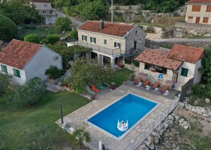 Hébergement de vacances Luca *